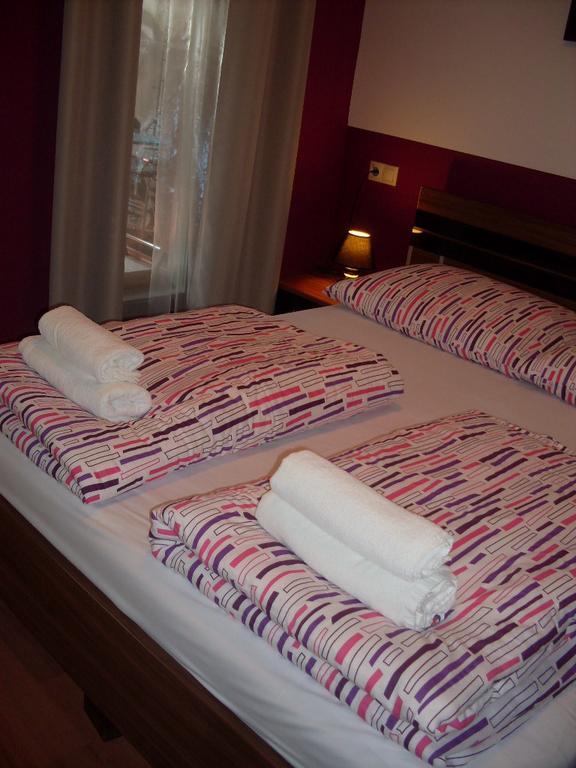 شقة Sárvár  في Cecilia Apartman الغرفة الصورة